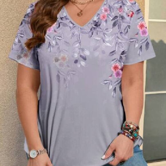 New EMERY ROSE Plus Size Summer Casual Women's Floral Printed V-Neck Short Sleev - Picture 1 of 1